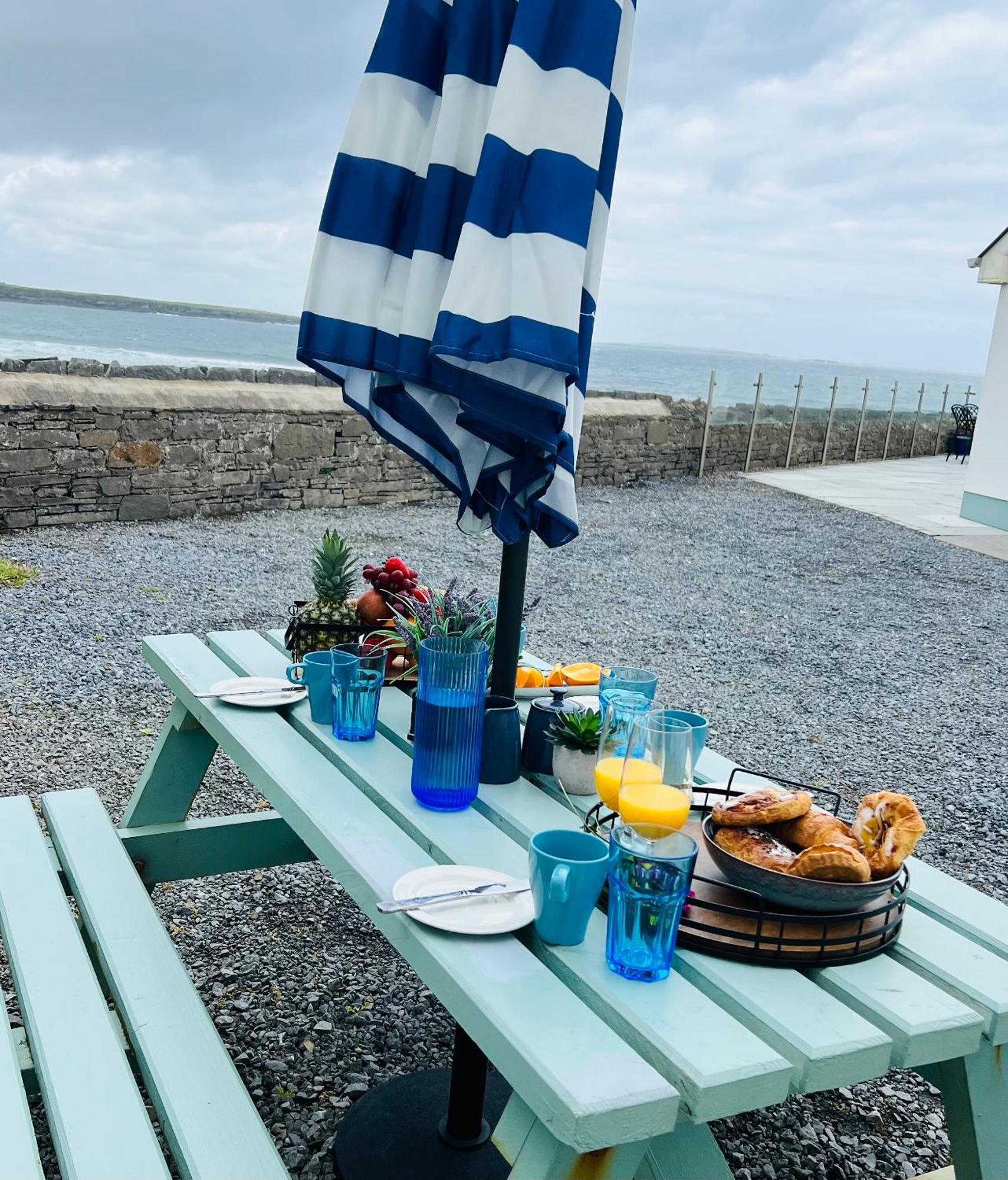 Armada Cottages Spanish Point Bagian luar foto
